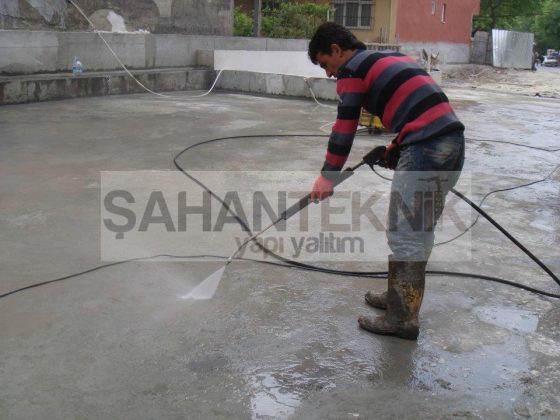 Kapalı Otopark Döşeme Üzeri Bitümlü Likit Membran Su Yalıtımı